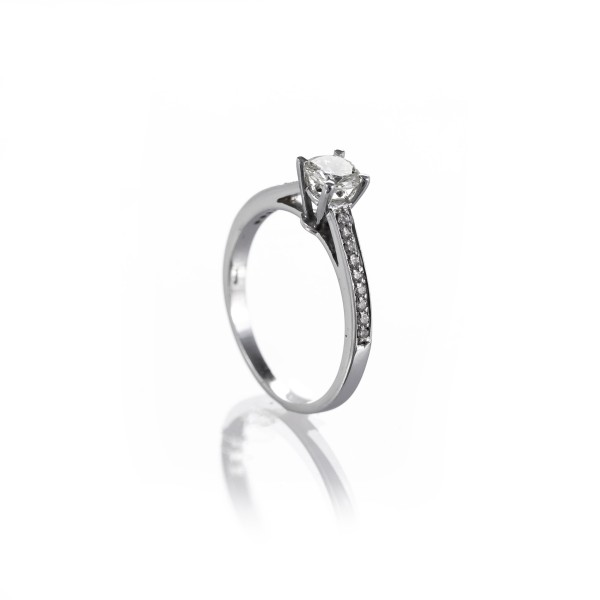 Anel Solitário Ouro Branco e Brilhantes 18k 750 50 Pontos